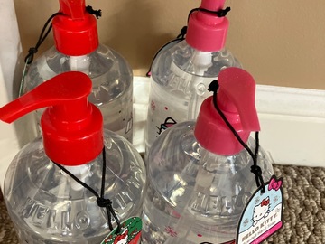 Bulk Lots: Hello Kitty snow buddies scented soap (4)