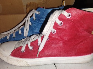 Selling with online payment: Harley Quinn Converse 