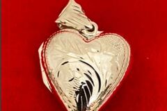 Bulk Lots: 16 pcs--Genuine Sterling Silver Heart Locket Jewelry--$8.00 each!