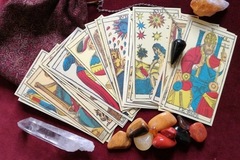Selling: Full Tarot Reading 