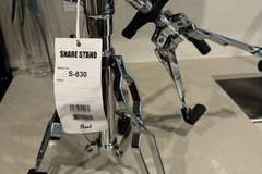 Selling with online payment: Pearl Snare Stand 
