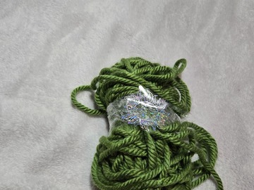 Selling with online payment: Green crochet wire 