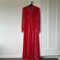Selling: Velvet dress 