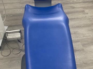 Gebruikte apparatuur: Behandelstoel 