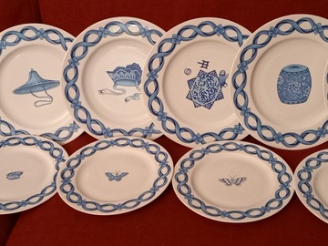 Vente: ASSIETTES EN PORCELAIN DE LIMOGES