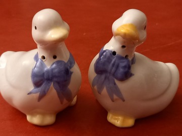 Vente: SALIERE ET POIVRIER
