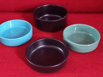 Vente: LOT DE 5 RAMEQUINS