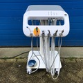 Nieuwe apparatuur: Dentale unit verrijdbaar zonder compressor