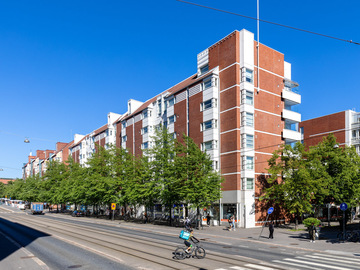 Renting out: Liiketilaa näkyvältä paikalta, Hämeentieltä siis!