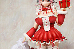 Selling with online payment: TLC Super sonico Christmas dress