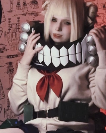 COSPLAY PROP COMISSONS