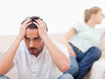 Selling: Hot and cold confusion - what's behind his behavior? 