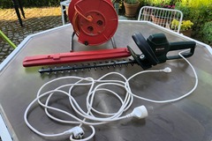 À vendre: taille-haies + 2 rallonges électriques