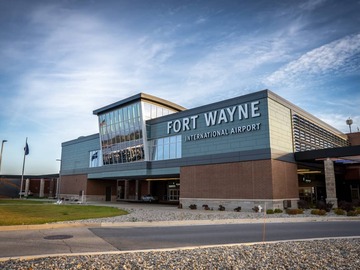 Daily Rentals: Fort Wayne IN,  Large Private Gravel Lot Available 