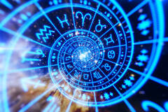 Selling: ASTROLOGY : What's Written in the Stars This Week 