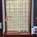 Selling with online payment: 1 Small Frame Display Case