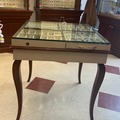 Selling with online payment: Frame Display Table