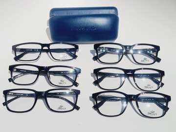 Selling with online payment: 34 Lacoste frames