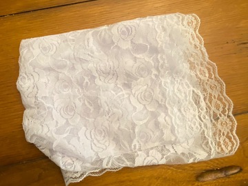 Selling with online payment: White Lace Veil
