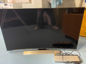 Selling: TV Samsung 55' - Ultra High Definition 4K - Etat neuf