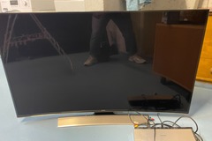 Vente: TV Samsung 55' - Ultra High Definition 4K - Etat neuf