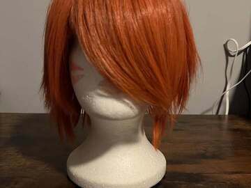 Selling with online payment: Short Orange Wig with Bangs