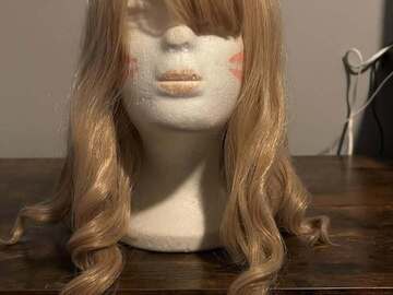 Selling with online payment: Blonde Curly Wig