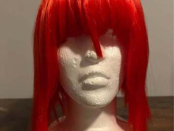Selling with online payment: Short Red Wig