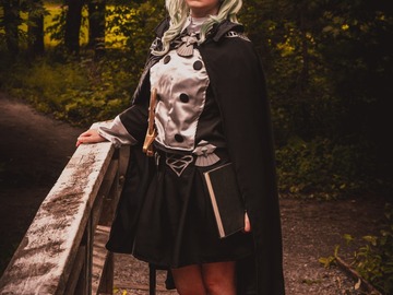 Selling with online payment: Byleth (Fire Emblem Three Houses)