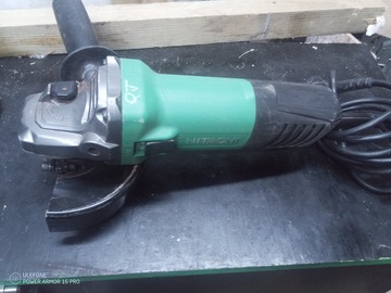 À louer: Meuleuse 125 mm de 1200 watt 
