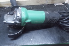 For rent: Meuleuse 125 mm de 1200 watt 
