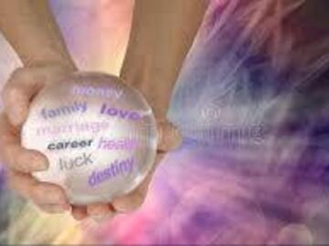 Selling: Get 3 Detailed Answers On Love,Career and Tarot Card Readings