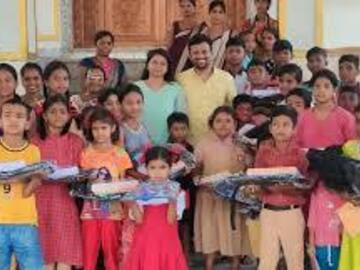 Looking for volunteers: Volunteer by translating | English to ANY Language 