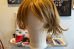 Selling with online payment: Short Light Brown Wig