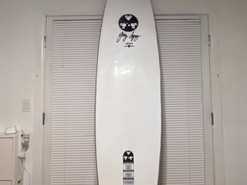 For Rent: Fun Surfboard For Rent!