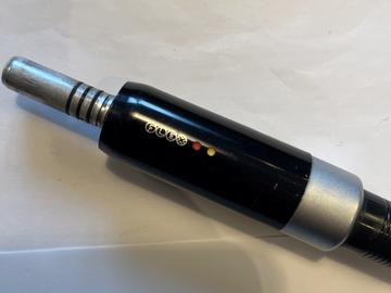 Gebruikte apparatuur: FLEX micromotor met slang!