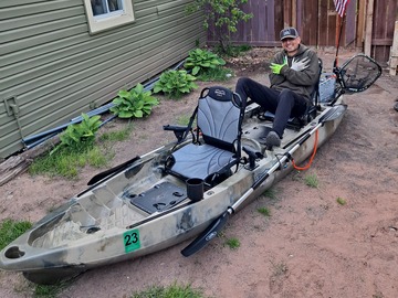 Renting out with online payment: 2 person fishing kayak 