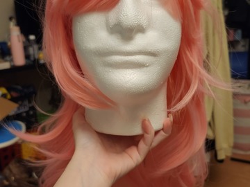 Selling with online payment: Pink wig