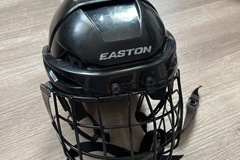 Verkaufen mit Online-Zahlungen: Easton Helm