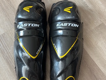Verkaufen mit Online-Zahlungen: Schienbeinschoner Easton