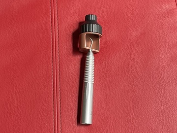Gebruikte apparatuur: KaVo Sonicflex 2000L met sleutel en tip