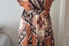 Vente: Jolie robe