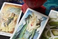 Selling: Under 2-Hour Love Reading by Helena Love Expert