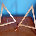 Selling: 2 petits chevalets en bois