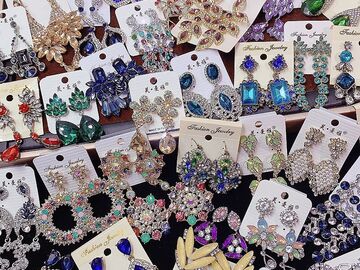 Bulk Lots: 50 pairs of retro teardrop palace style earrings