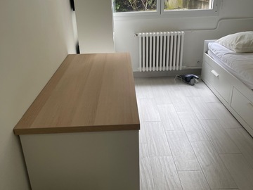 Selling: BUREAU IKEA. (2 caissons Alex + 1 plateau)