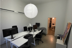Renting out: Jaettu työhuone/shop, katutaso, Kamppi