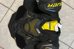 Verkaufen mit Online-Zahlungen: Brustschutz // SUPREME 3S SHOULDER PAD