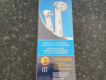 Giving away: Oral B - Têtes  ortho pour brosse a dent électrique