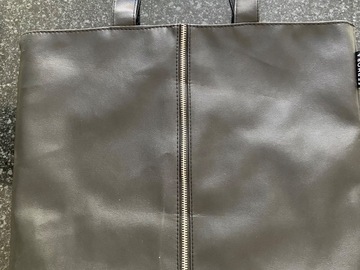 Giving away: sac neuf